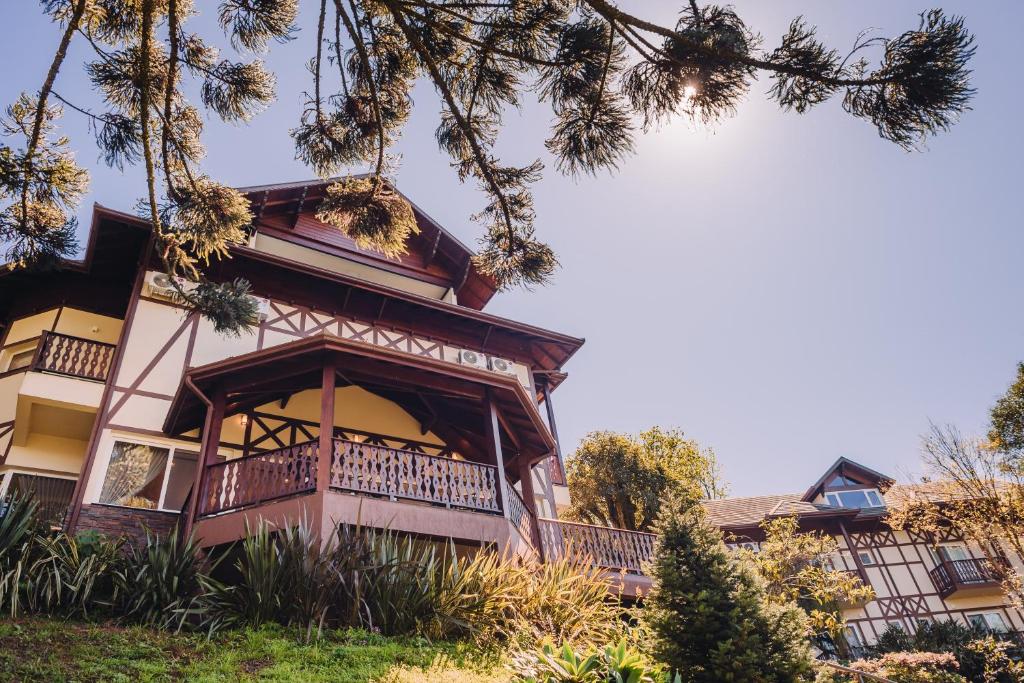  Hotel Jardins da Colina