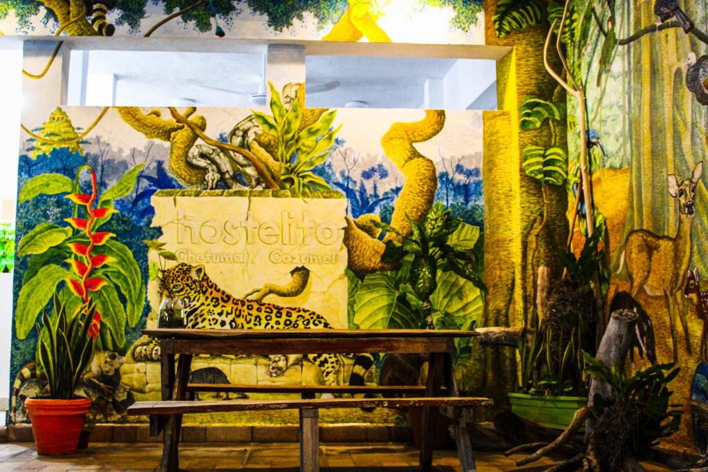 Hostelito Chetumal Hotel + Hostal