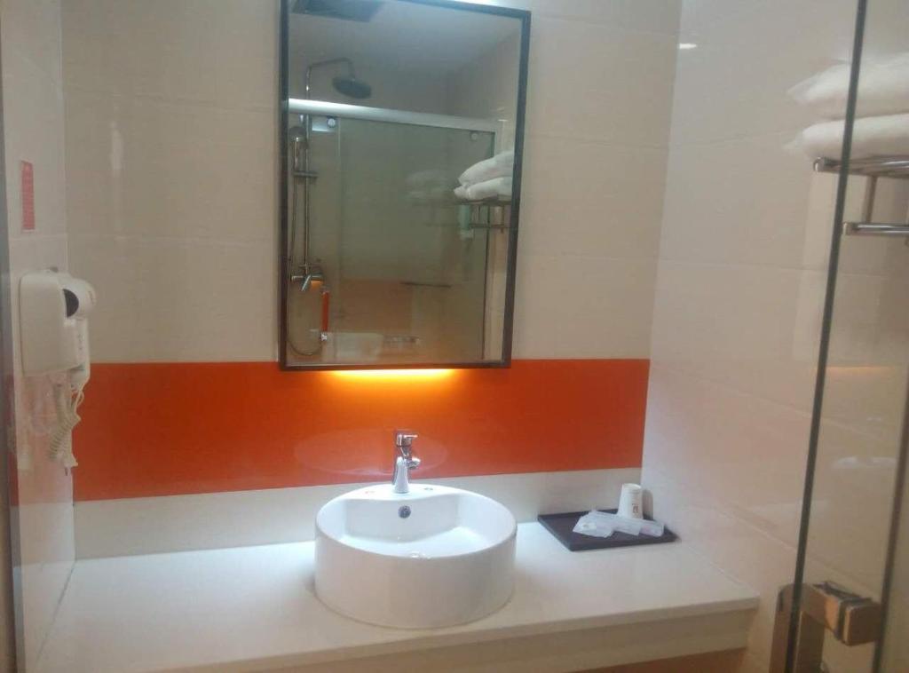 7 Days Premium Linfen Pingyang South Street Branch - Superieure Tweelingzaal
