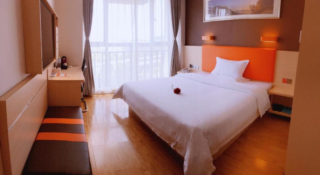 7Days Premium Chongqing Liangjiang New District Yufu Industrial Park Yuzui Branch - Seleziona Spazio