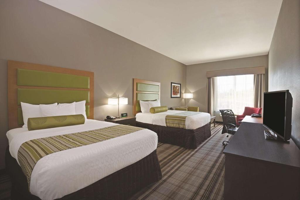 La Quinta by Wyndham Paducah photo
