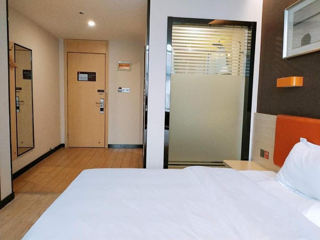 7Days Premium Nanchang Liantang Yingbin Middle Avenue Xiaolan Industrial Park Branch - Doppelzimmer
