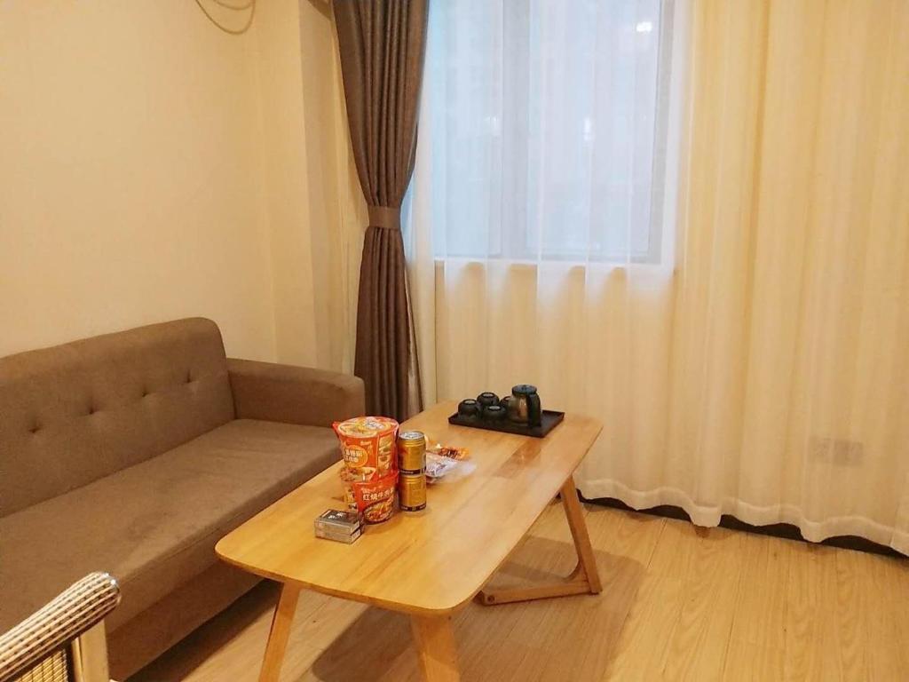 7Days Premium Nanchang Liantang Yingbin Middle Avenue Xiaolan Industrial Park Branch - Ausgezeichnete Suite