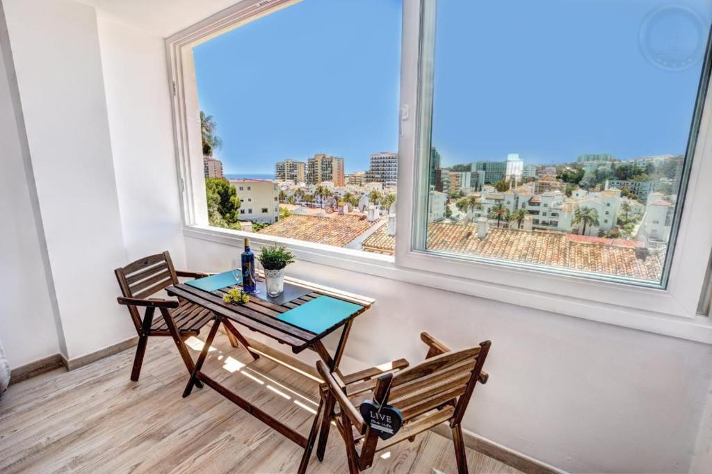 Balkón alebo terasa v ubytovaní Benalmádena Apartamento amplio, soleado y con vista panorámica a 400 metros de la playa