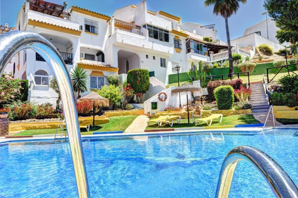 Benalmádena Apartamento amplio, soleado y con vista ...