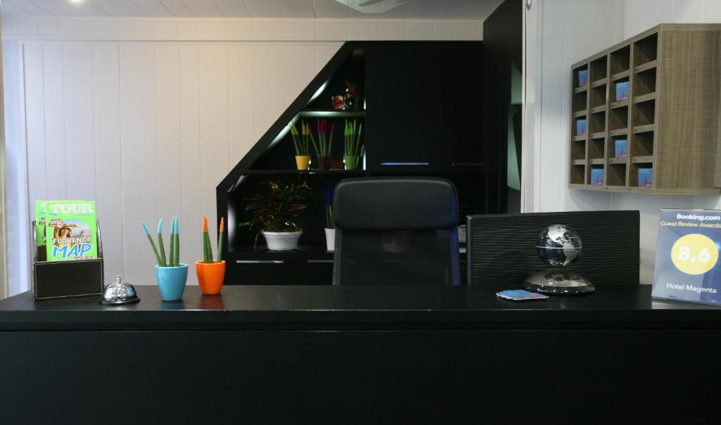 Hotel Magenta - Resim 12