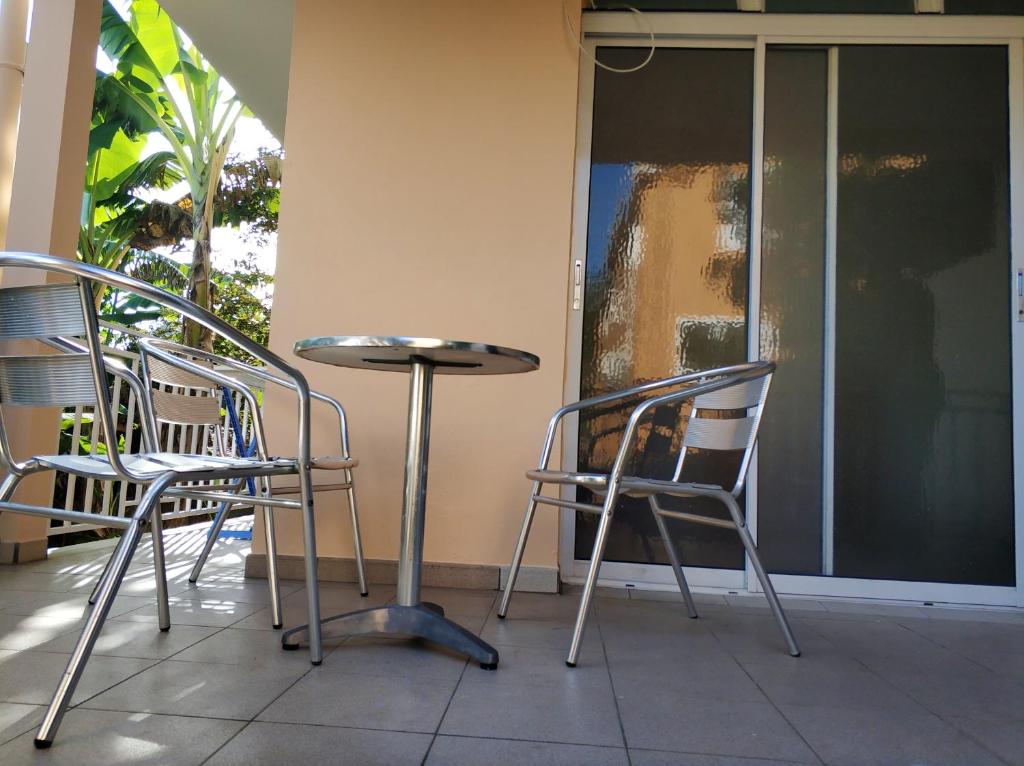 Fotografie z fotogalerie ubytování Appartement charmant au Lamentin avec terrasse et jardin, 46 m² v destinaci Le Lamentin