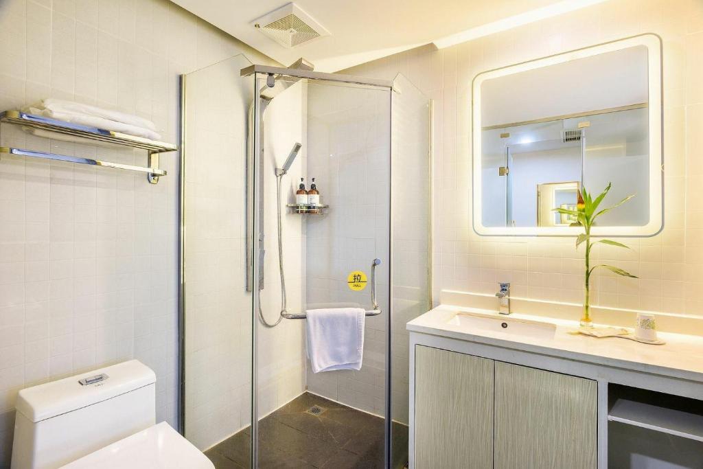 7 Days Hotel Suining Daying China Dead Sea Senic Area Branch - Double Room