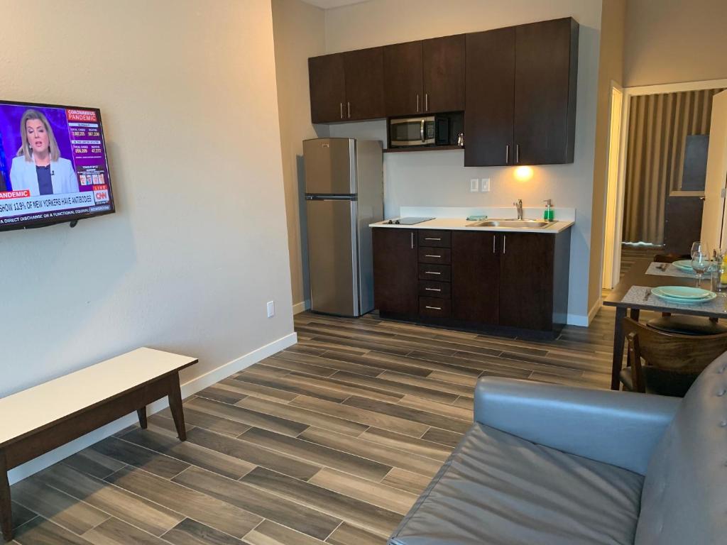 Solis Place in Old Town photo