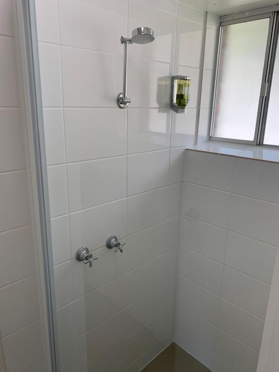 Adina Place Motel Apartments - Resim 26