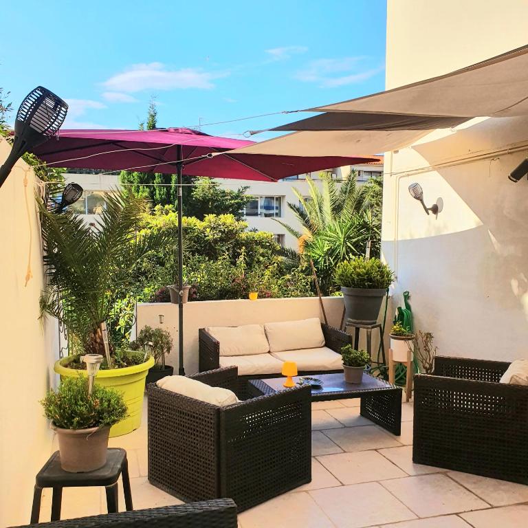 Hôtel Bellevue Cannes - Resim 13