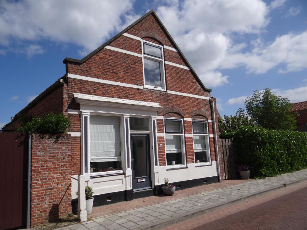 Vakantiewoning Wissenkerke - Two-Bedroom House