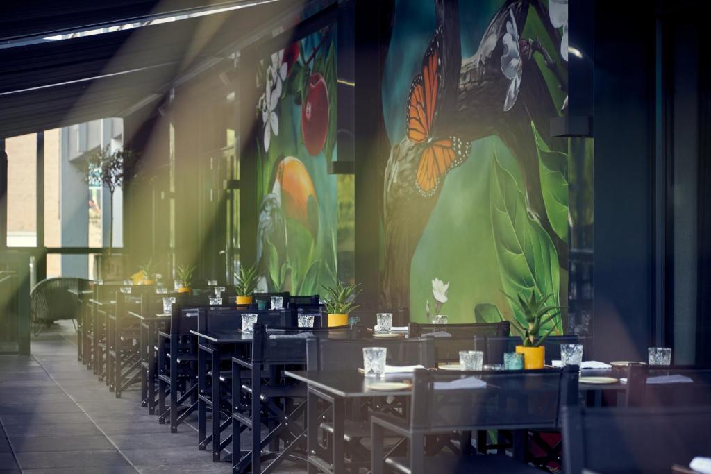 Restaurace v ubytování Van der Valk Hotel Antwerpen