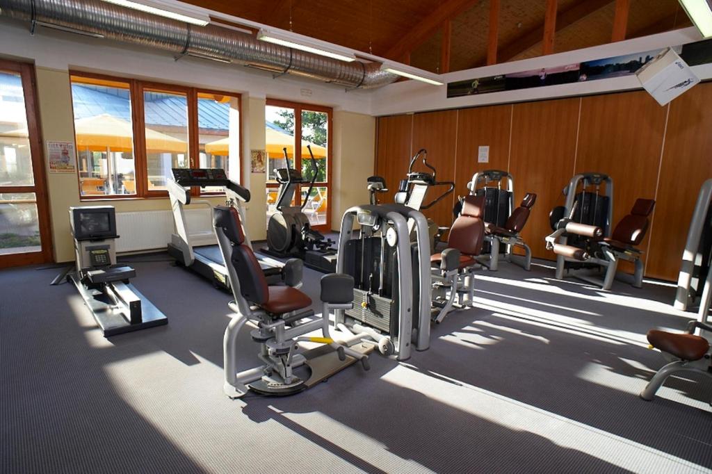 Fitness centrum a/nebo fitness zařízení v ubytování Kolping Holiday Resort