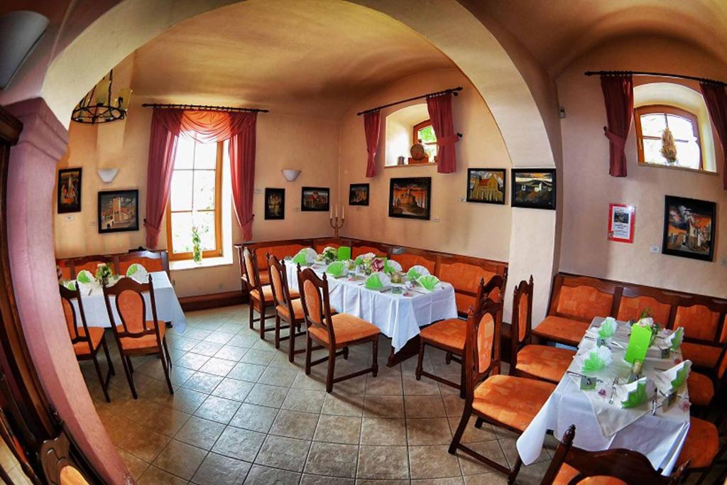 Posezení v ubytování Hotel und Restaurant Rittergut Kreipitzsch