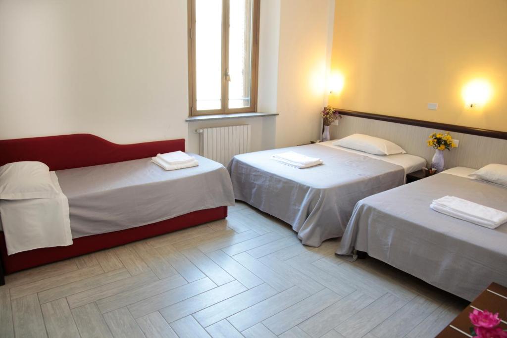 HOTEL Poma - Resim 36