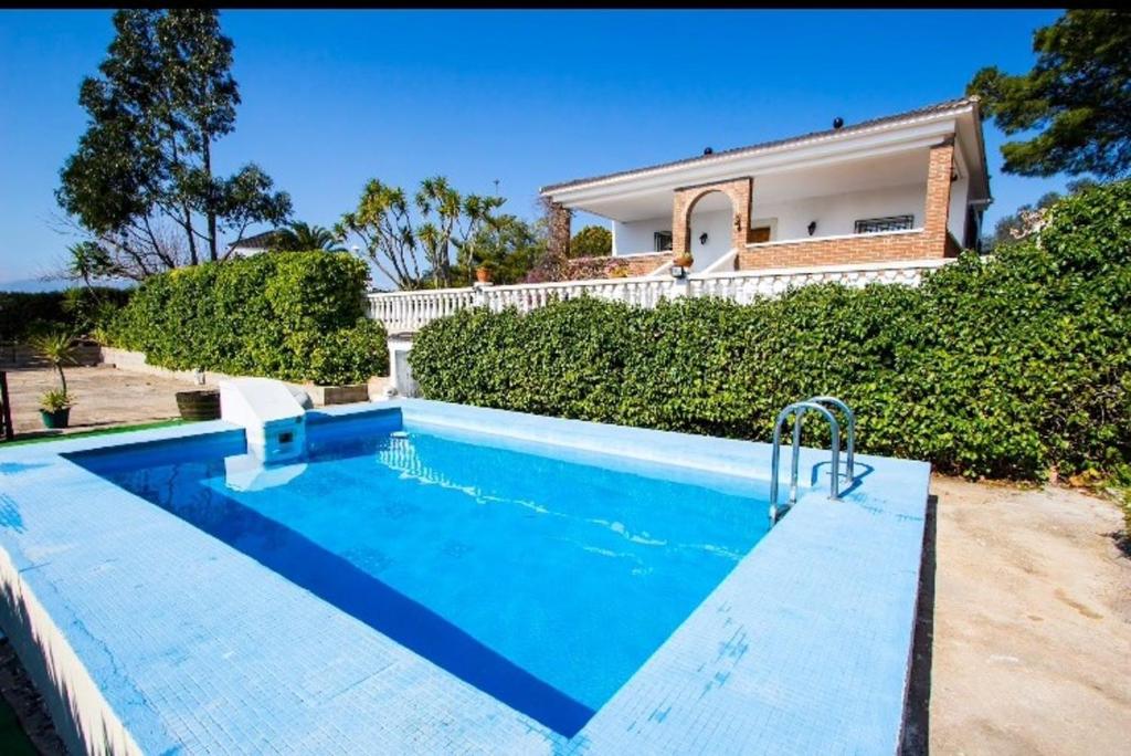 トルトーザにある4 bedrooms villa with private pool enclosed garden and wifi at Tortosaのギャラリーの写真