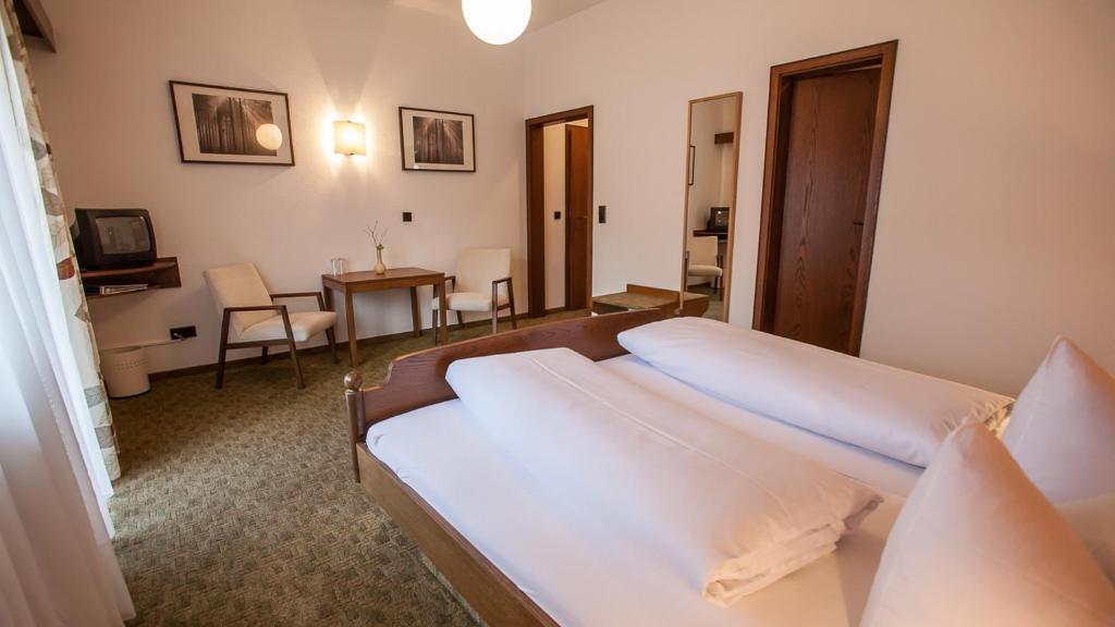 Gasthaus zum Hirsch - 12