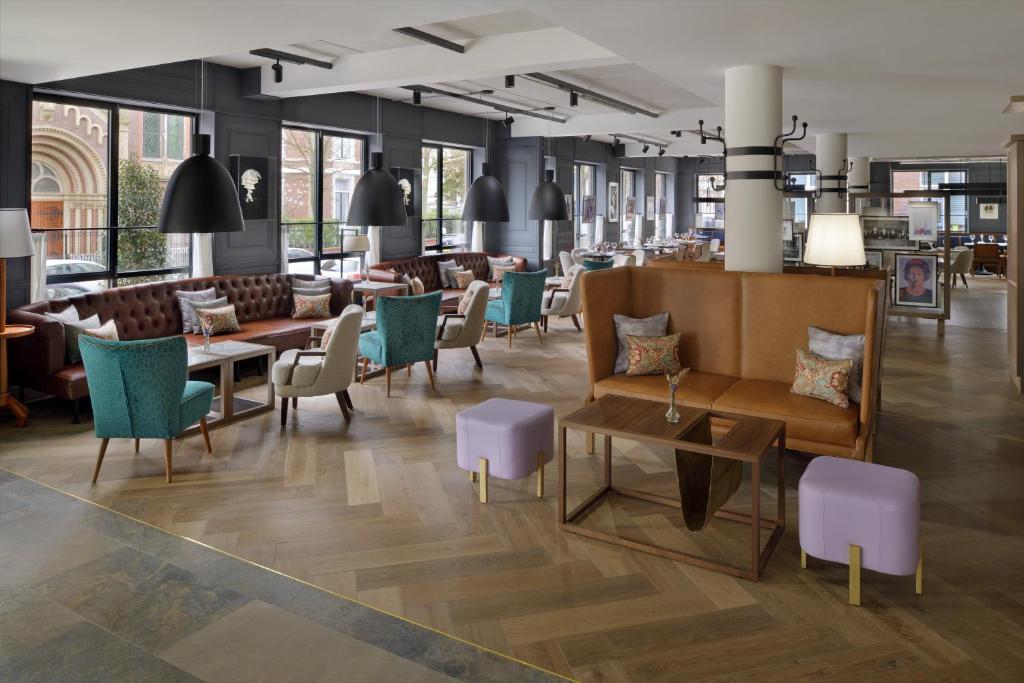 Restaurace v ubytování Mövenpick Hotel The Hague