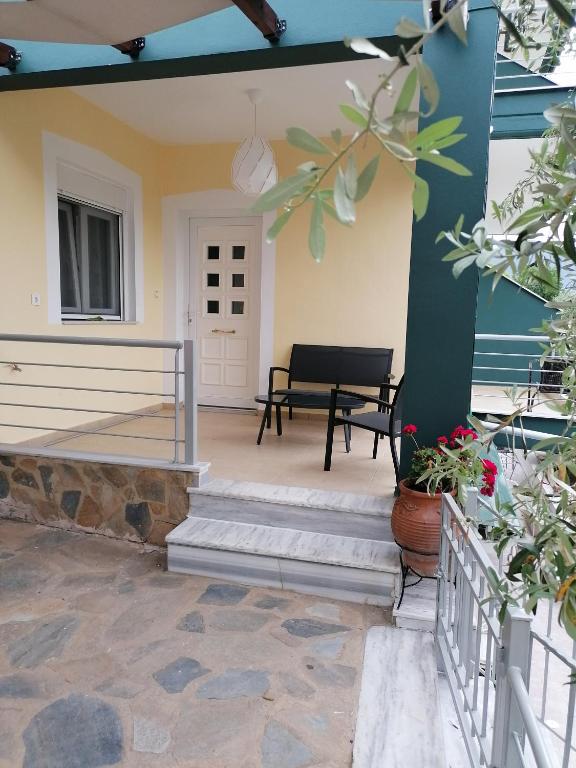 A balcony or terrace at Green Island Residence