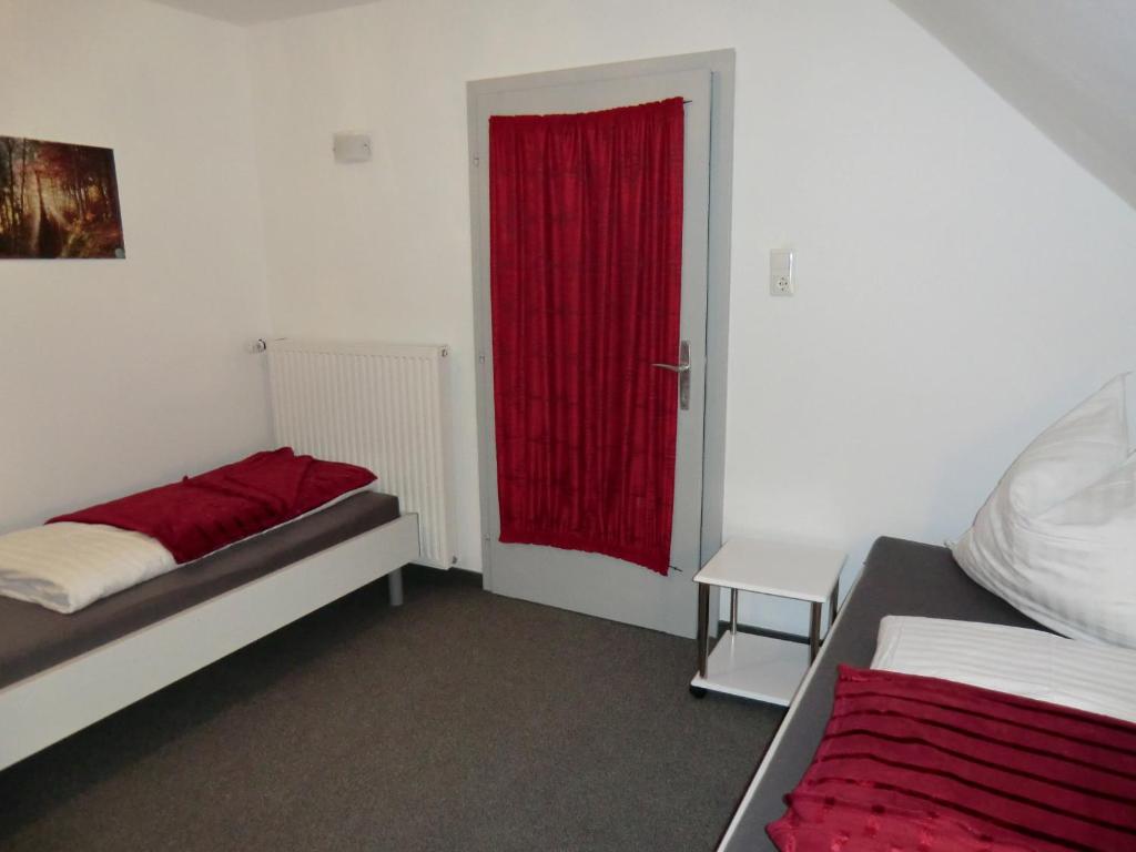Postel nebo postele na pokoji v ubytování Haus Elvira
