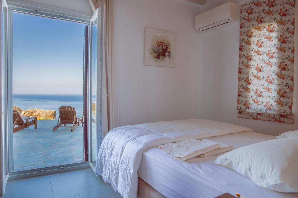Postel nebo postele na pokoji v ubytování Eleni's Guesthouse