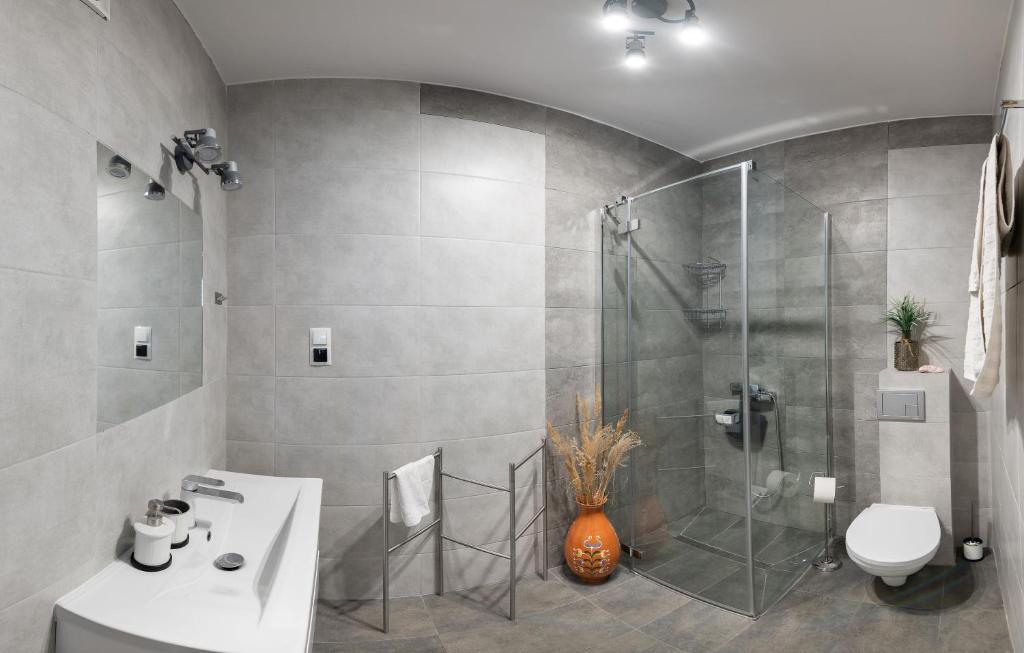 Kúpeľňa v ubytovaní Apartament Latarnika