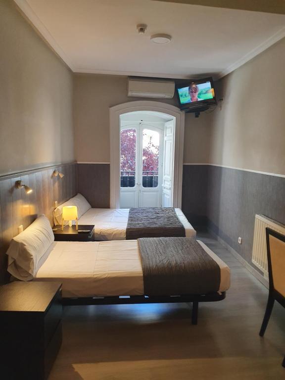 Plaza Dort Rooms IV - Habitación Doble Con Cama Supletoria