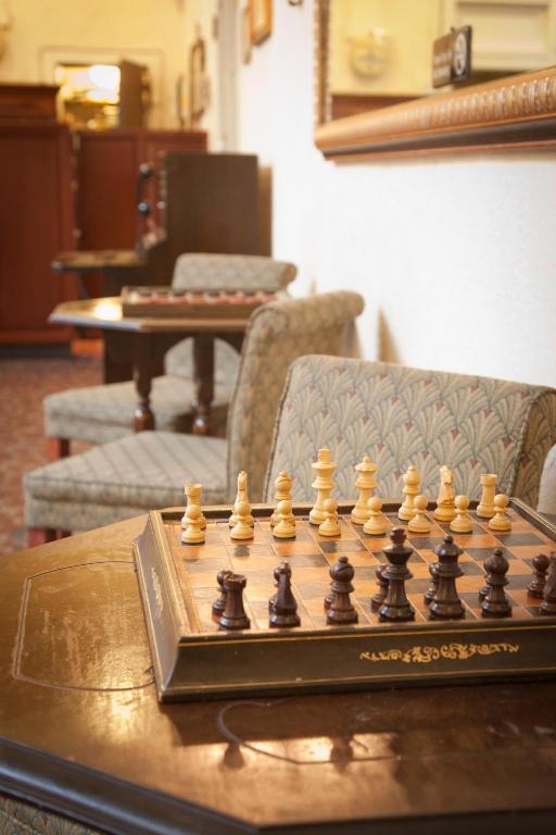 Cardinal Hotel photo