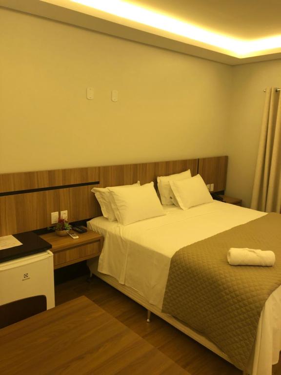  HOTEL ROYAL AMAMBAI