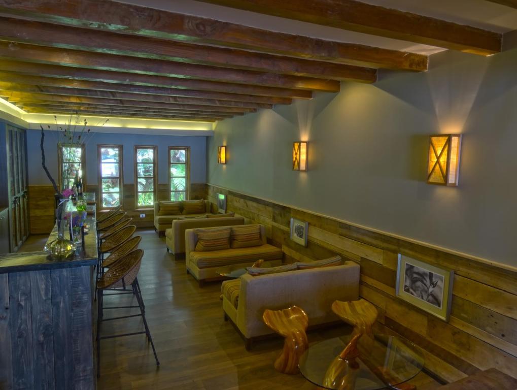 Posezení v ubytování Puyuhuapi Lodge & Spa