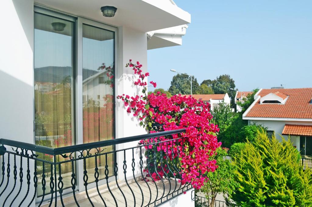 Balkón nebo terasa v ubytování Datca Beyaz Ev Hotel