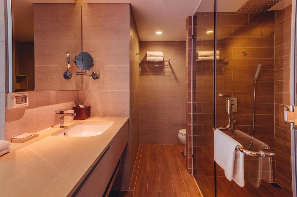 Ưu Đãi Du Lịch Tại Chỗ - Studio Deluxe - Miễn Phí Nâng Cấp Phòng & Các Quyền Lợi