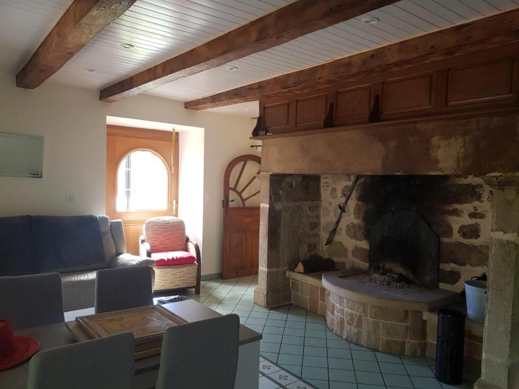 Posezení v ubytování Maison d'Hôtes "La Pierre Pointue"