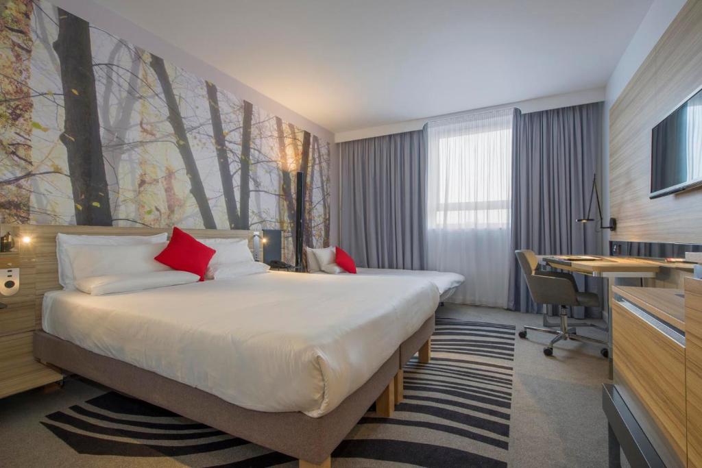 Novotel York Centre - 沙发床上