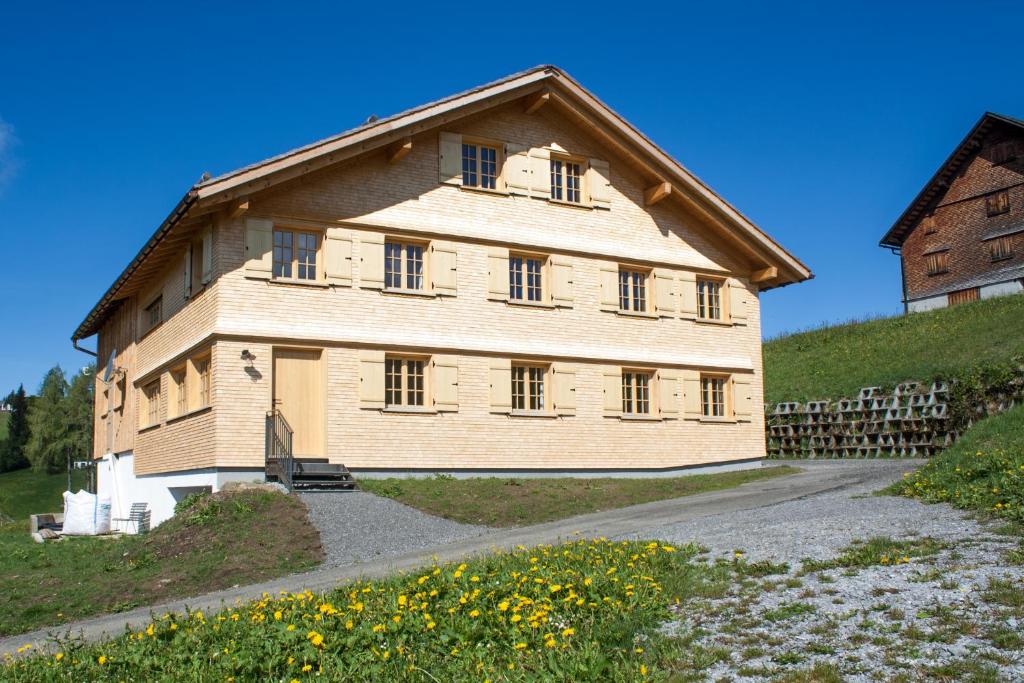 The building in which the holiday home is located