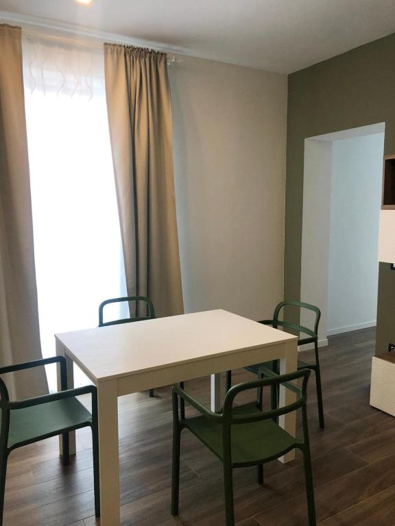 CALLA, CALLUNA & GARDENIA APARTMENTS - 5