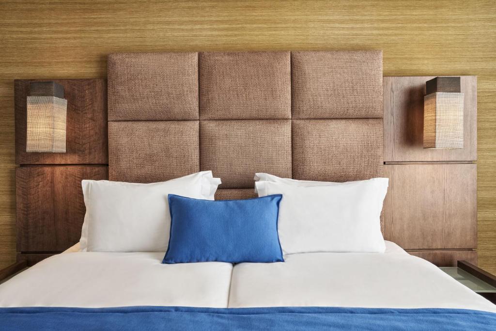 Posteľ alebo postele v izbe v ubytovaní Arion Athens Hotel