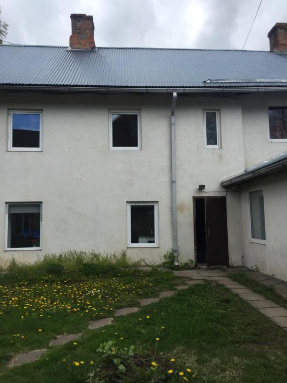 Piebalgas street apartment in Cesis - Apartamento Estándar