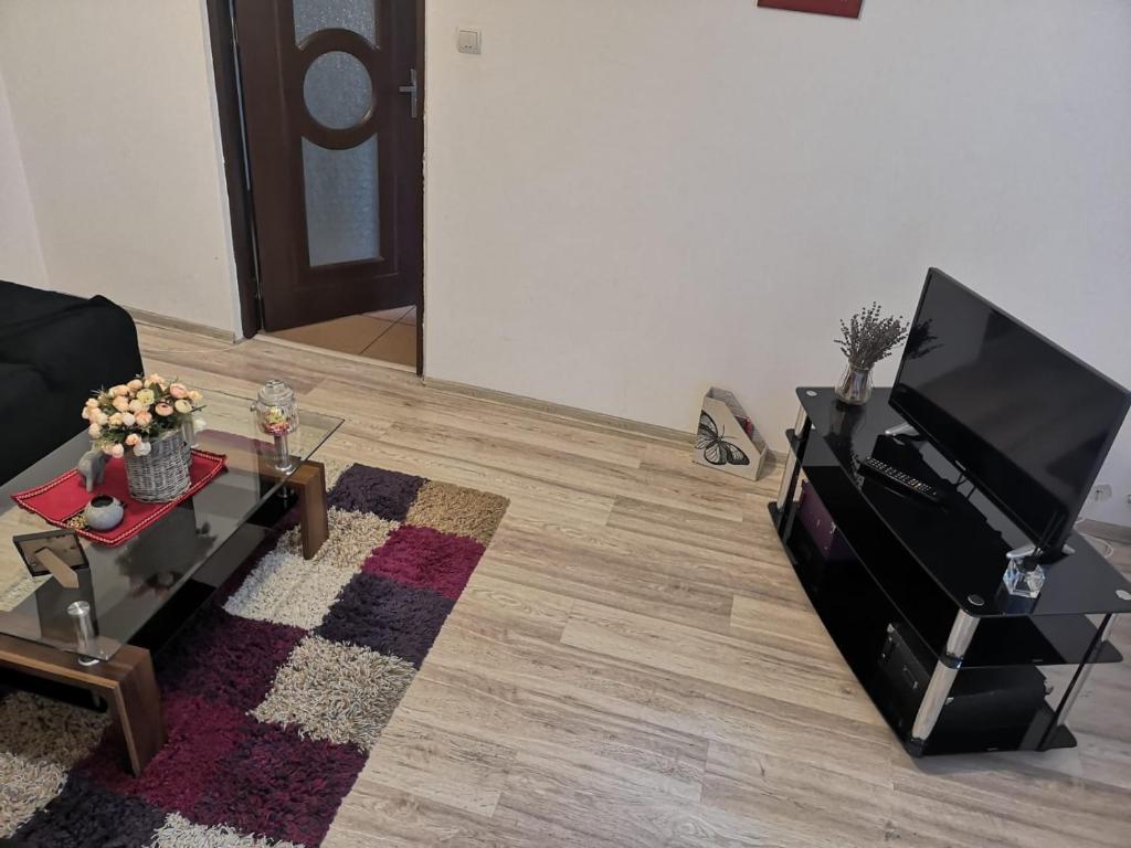 Deea Apartament - Housity