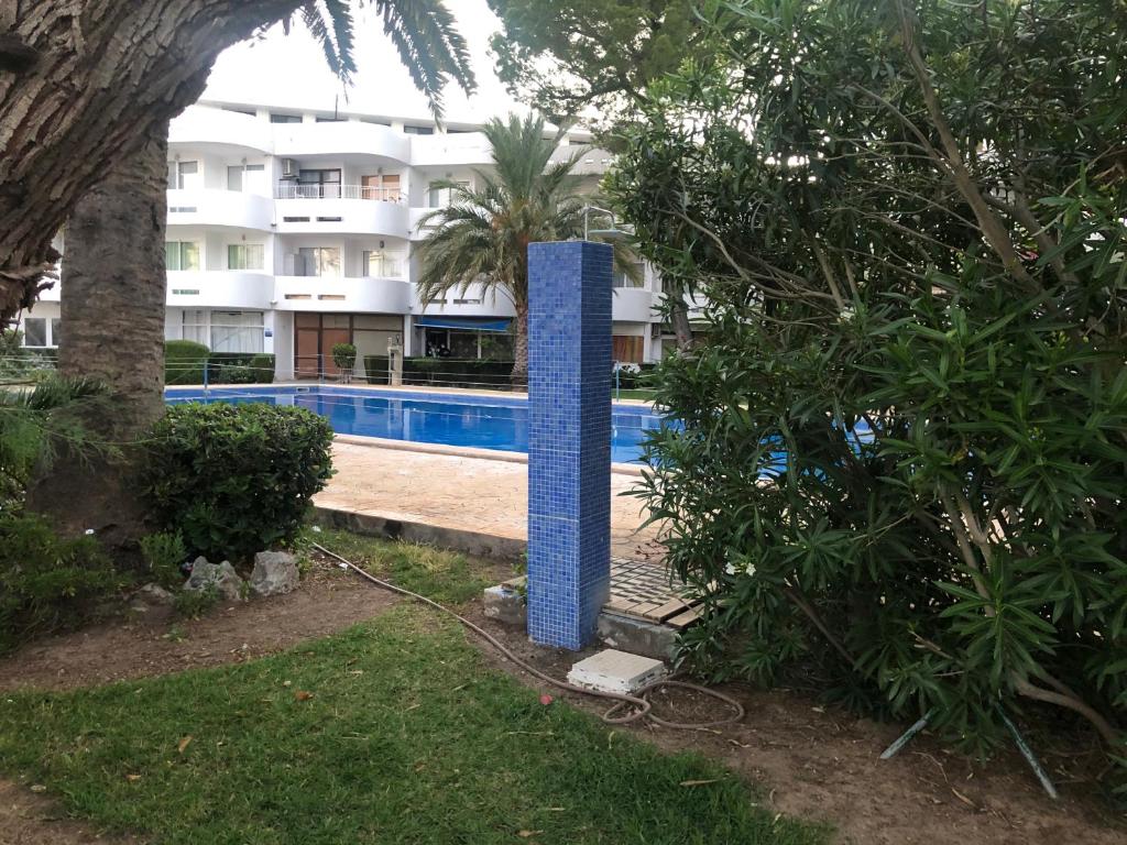 The swimming pool at or close to Apartamento Silver