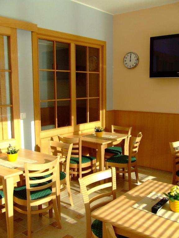 TV a/nebo společenská místnost v ubytování Guest House Pri Gondoli