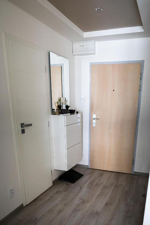 A kitchen or kitchenette at AH Považská