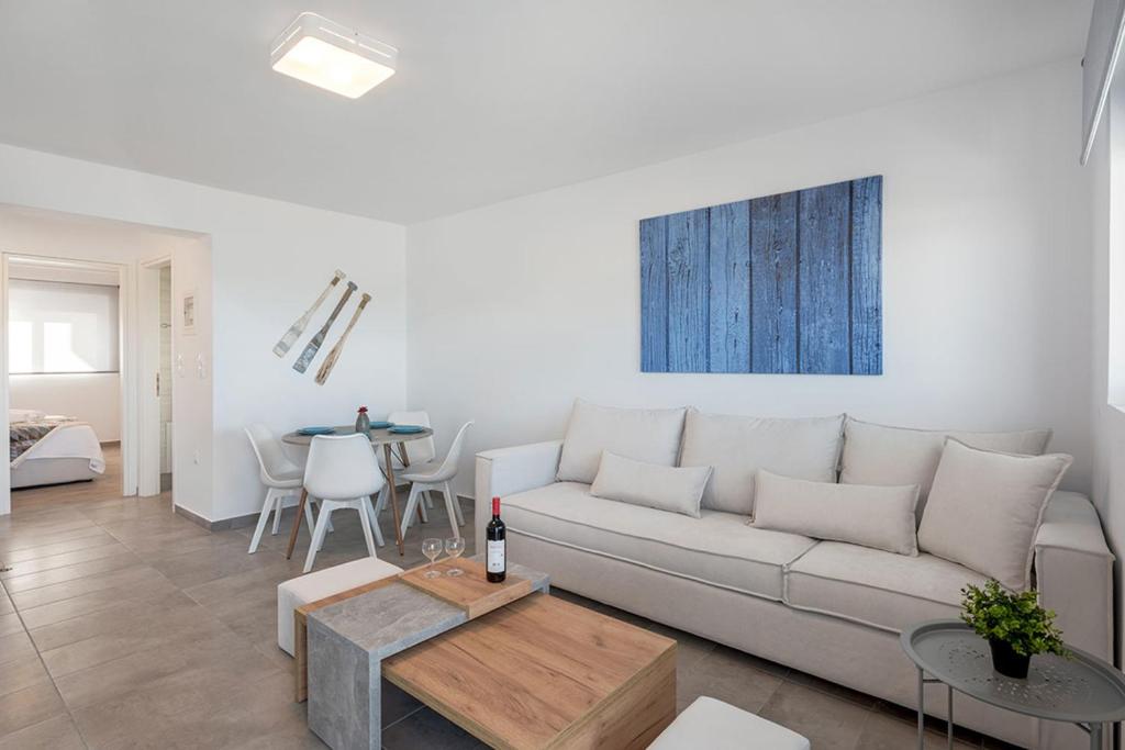 COSTA VASIA Seaside Suites and Apartments - Apartamento Con Vista Al Mar