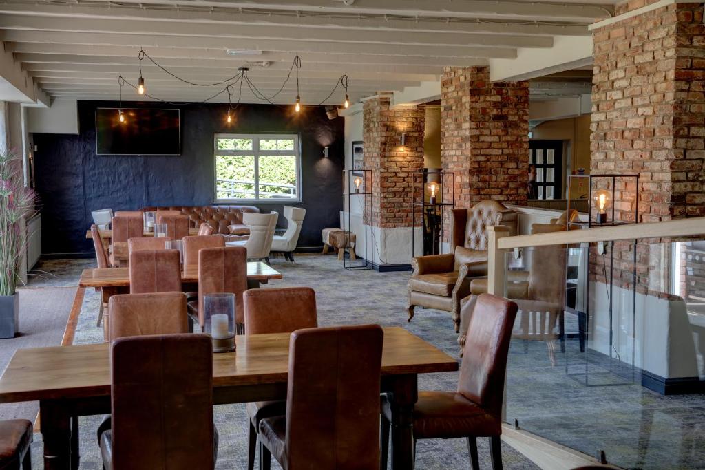 Windmill Village Hotel, Golf Club & Spa, BW Signature Collection