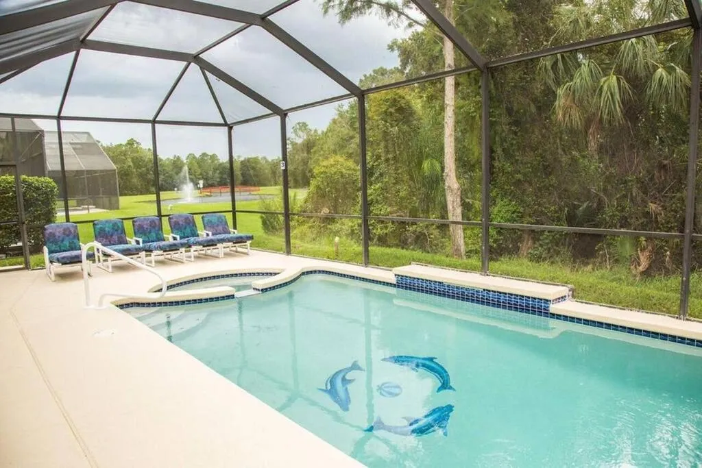 DISNEY AREA 5 BEDROOM PRIVATE POOL HOME, Kissimmee, United States