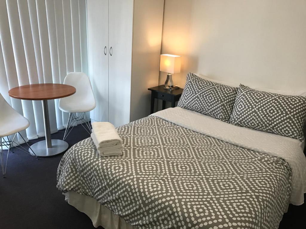 Cityview Studio Accommodation - Standard Double Studio Room