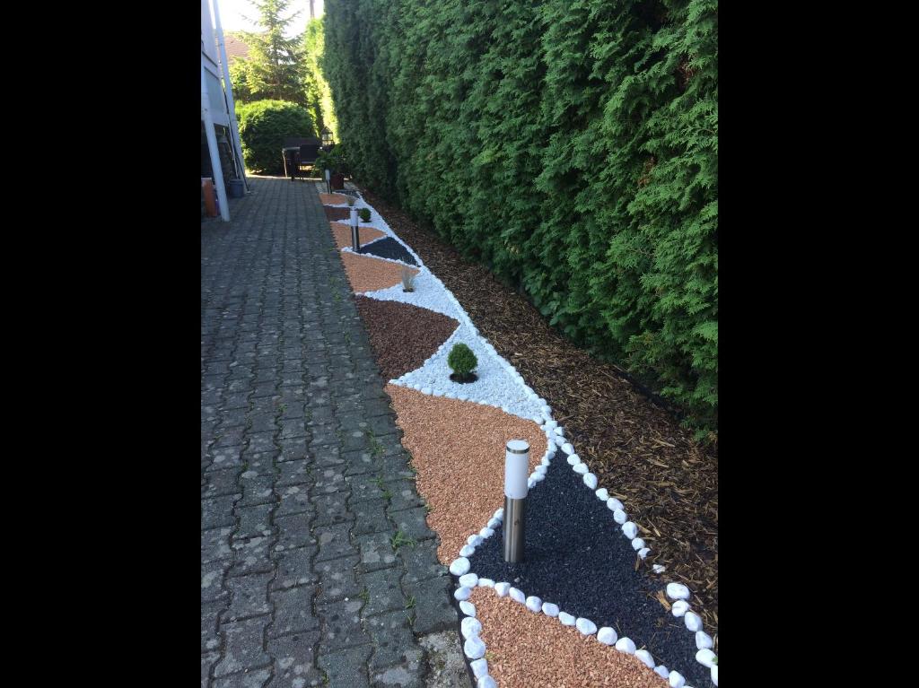 Zahrada ubytování Rebeka Panzió