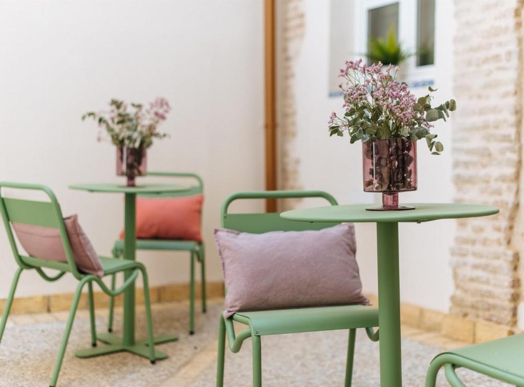 Rocío Suites Apartments - 5