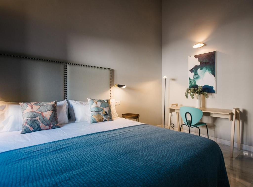 Rocío Suites Apartments - 6